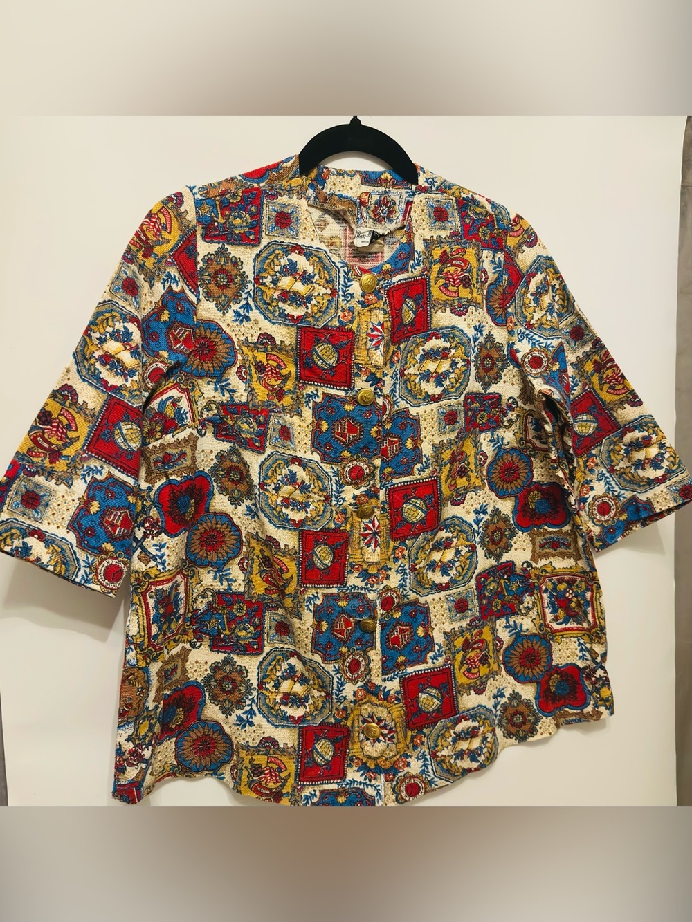 Vintage 80-90’s Dan Howard Tapestry Statement Jacket Ornate Gold Buttons Sz 8